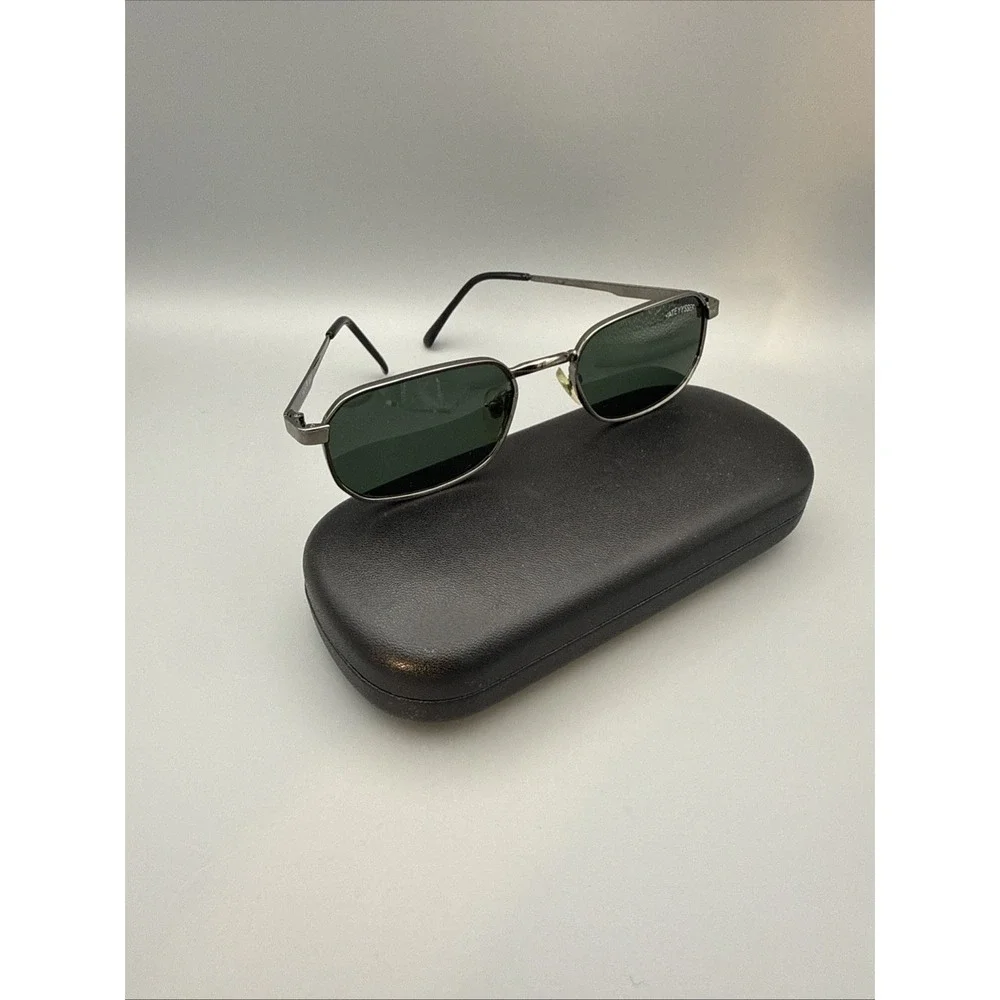 Vintage 90's Rectangle GunMetal Gray -Green YATEPAI Sunglasses YATE 8802 & Case